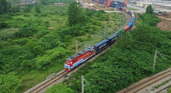 Pociąg towarowy z Chin do Polski i Norwegii